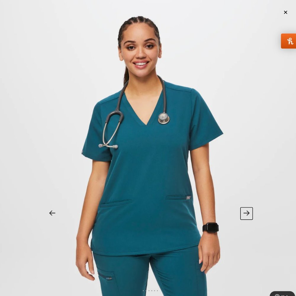 Figs Casma Three-Pocket Scrub Top in Caribbean Blue